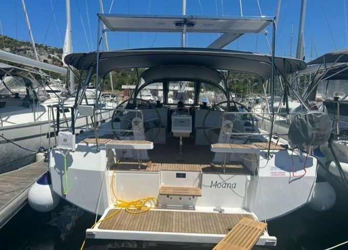 Bavaria C42 Moana