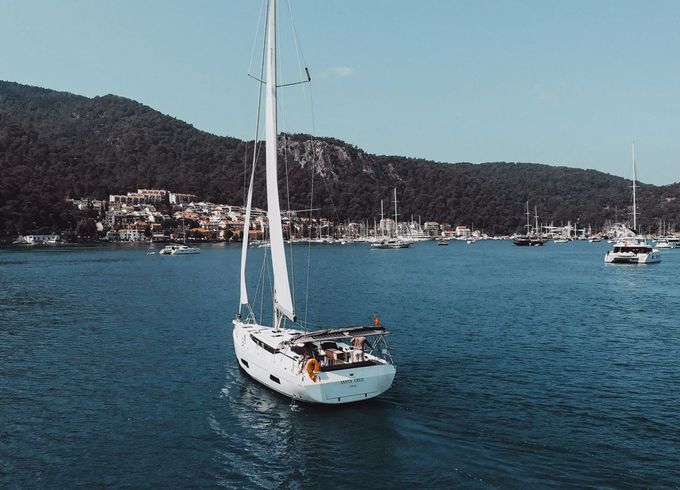 Bavaria C45 Santa Cruz