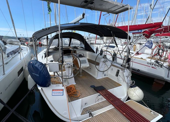 Bavaria Cruiser 34 Aria