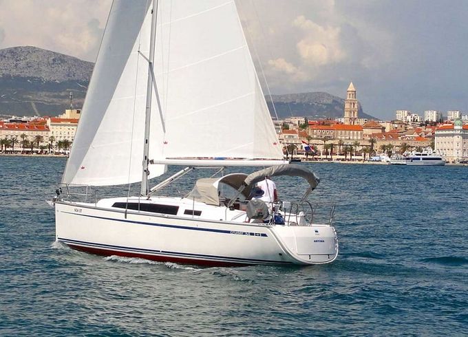 Bavaria Cruiser 34 Artina