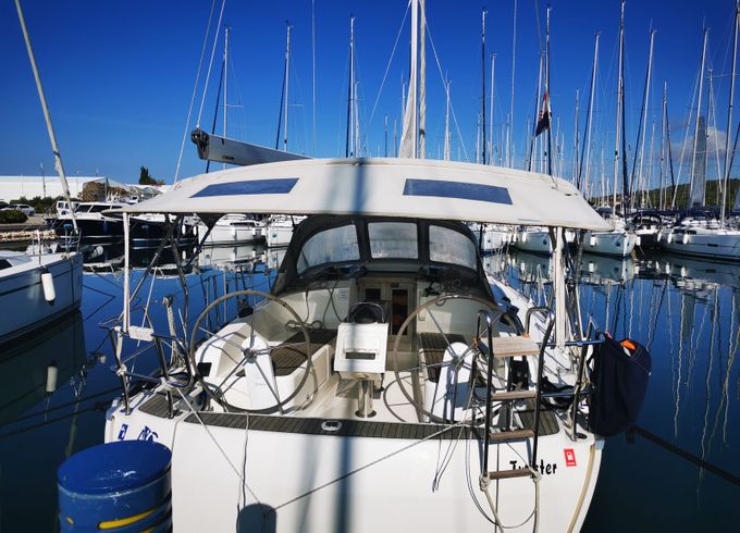 Bavaria Cruiser 37 Twister
