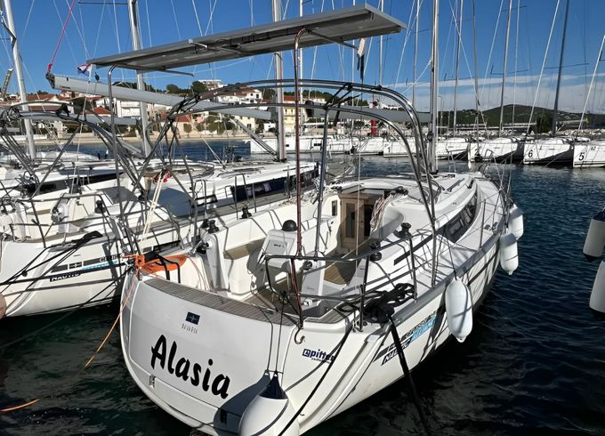 Bavaria Cruiser 34 Alasia