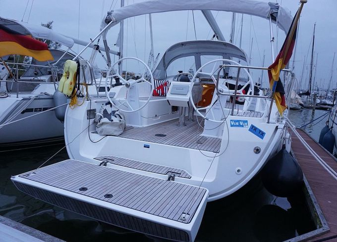 Bavaria Cruiser 37 Aventura