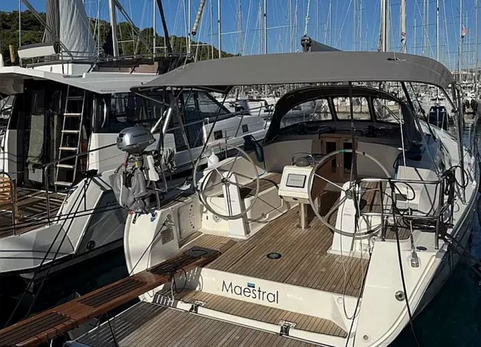 Bavaria Cruiser 41 Maestral