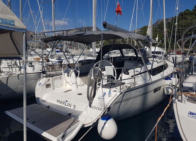 Bavaria Cruiser 41 Marlin 3