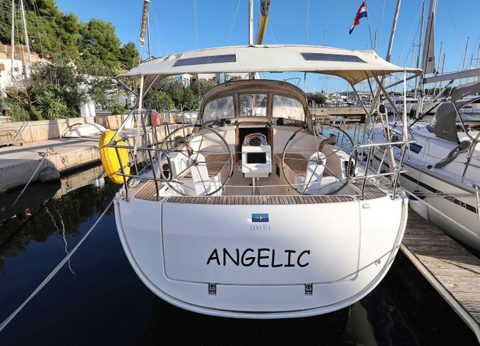 Bavaria Cruiser 37 Angelic