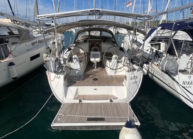Bavaria Cruiser 37 Gita