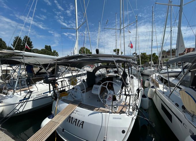 Bavaria Cruiser 37 Maia