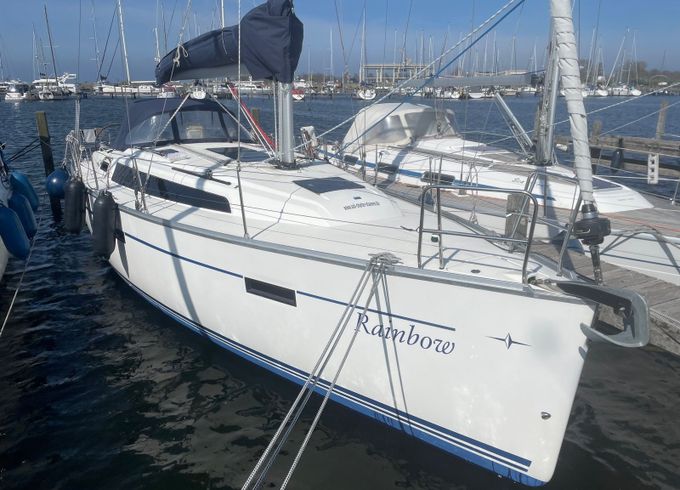 Bavaria Cruiser 37 Rainbow