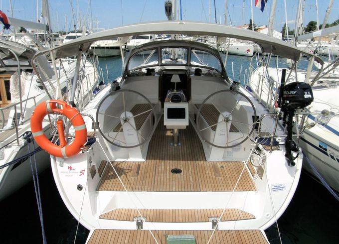 Bavaria Cruiser 41 MH 57
