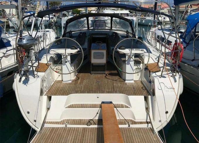 Bavaria Cruiser 45 Midas