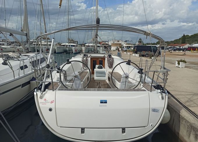 Bavaria Cruiser 41 MH 60