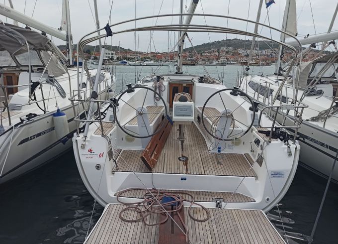 Bavaria Cruiser 41 MH 61
