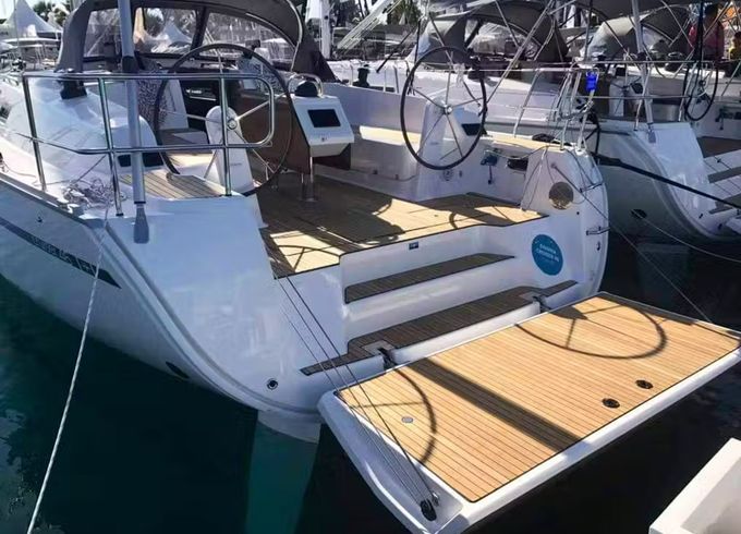 Bavaria Cruiser 46 Monsieur