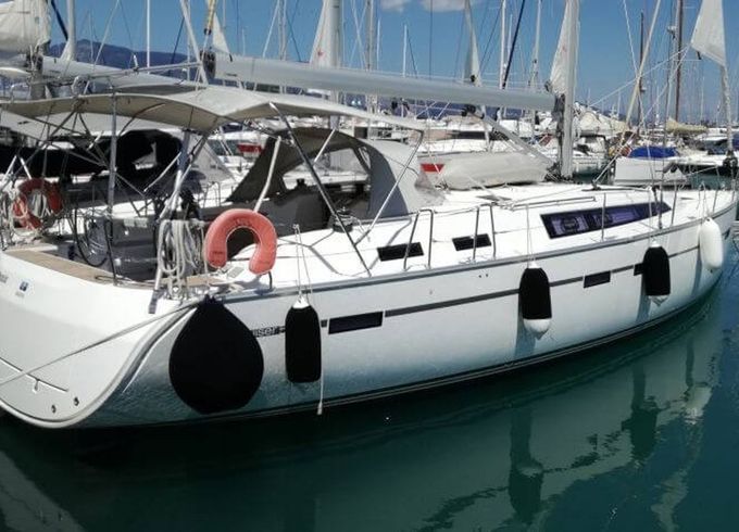 Bavaria Cruiser 51 Gin Tonic