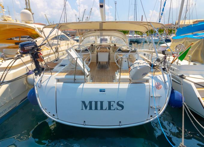 Bavaria Cruiser 56 Miles