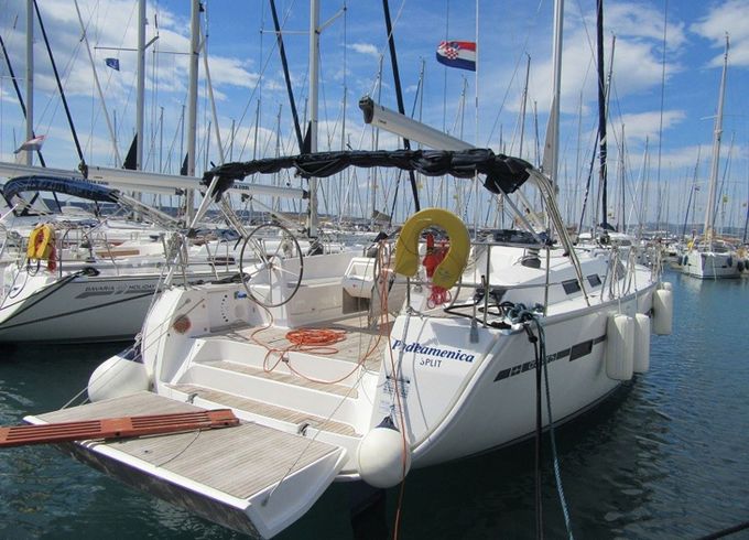 Bavaria Cruiser 51 Podkamenica
