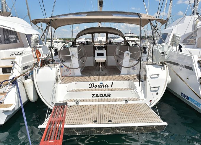 Bavaria Cruiser 51 Donna 1