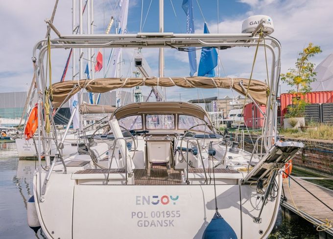 Bavaria Cruiser 56 Enjoy