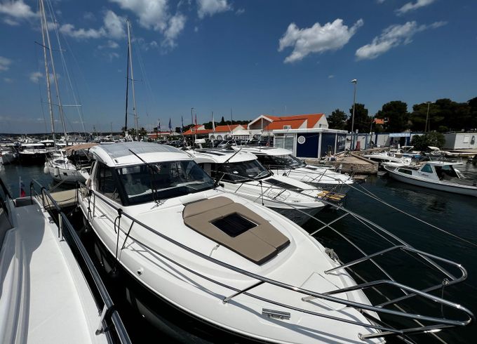 Bavaria S33 HT Palermo
