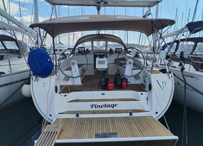 Bavaria Cruiser 51 Pinotage