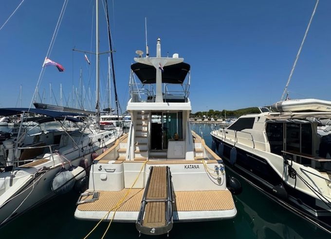 Beneteau Antares 13.80 Katana