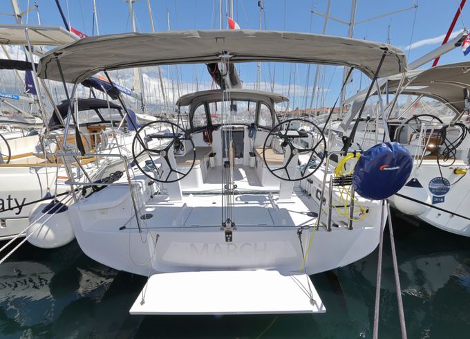 Beneteau First 36 March