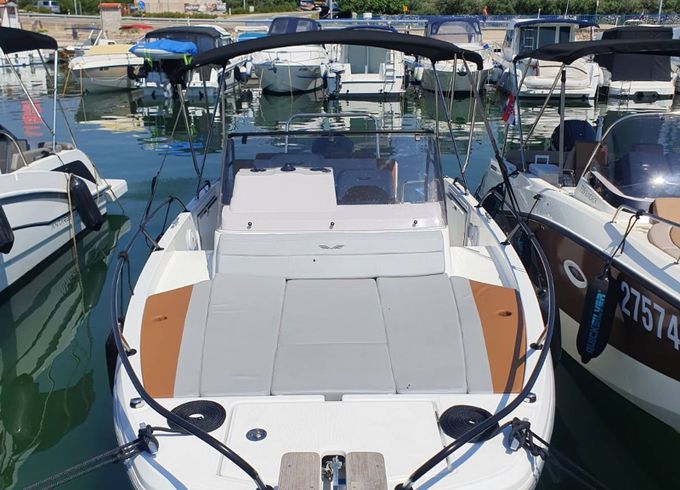Beneteau Flyer 7 Sundeck 21