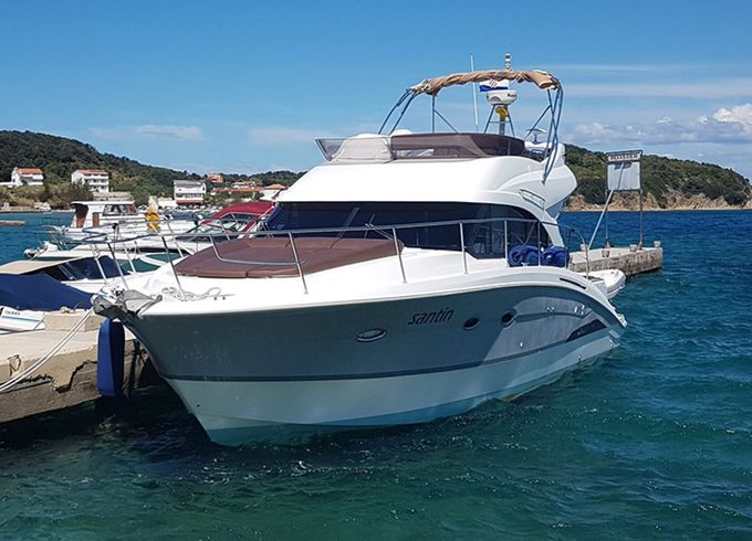 Beneteau Antares 42 Santin