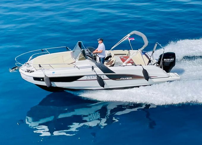 Beneteau Flyer 7.7 Sundeck