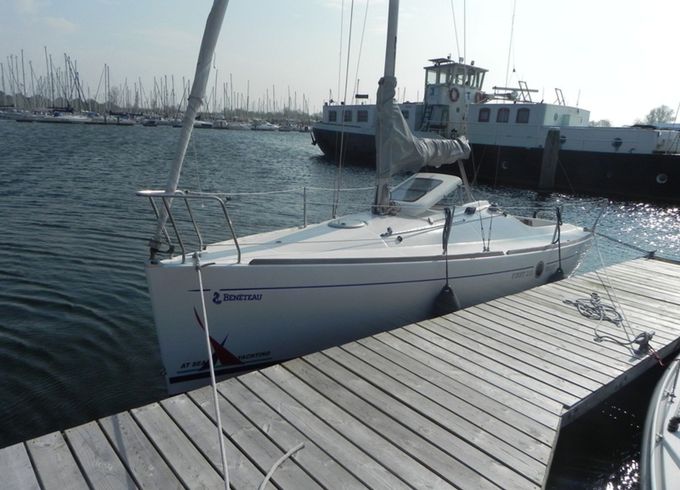 Beneteau First 210 Chill