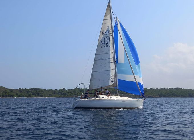 Beneteau First 31.7 Avispa 3