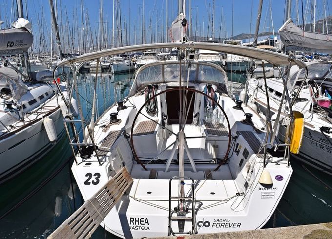 Beneteau First 35 Rhea