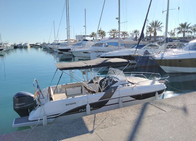 Beneteau Flyer 7.7 Ti Ama 2