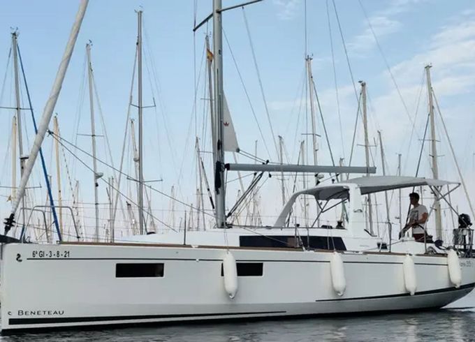 Beneteau Oceanis 35.1 Foster