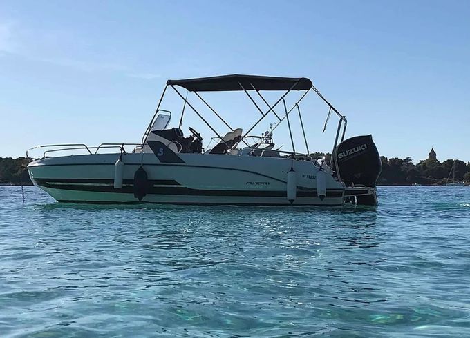 Beneteau Flyer 6.6 Sundeck 18