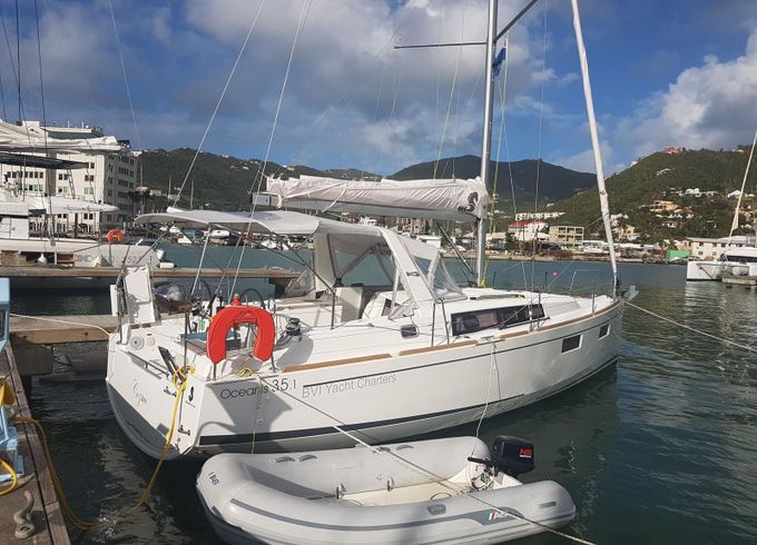 Beneteau Oceanis 35 Cozmo