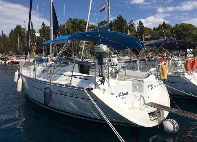 Beneteau Oceanis 351 Adam