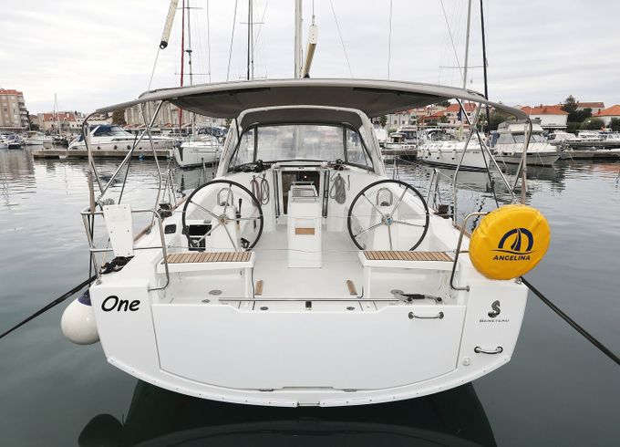 Beneteau Oceanis 38 One