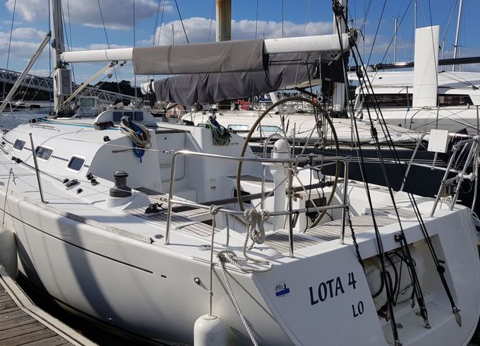 Beneteau First 36.7 Lota 4