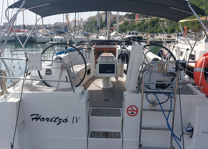 Beneteau Oceanis 40 Horitzo 4