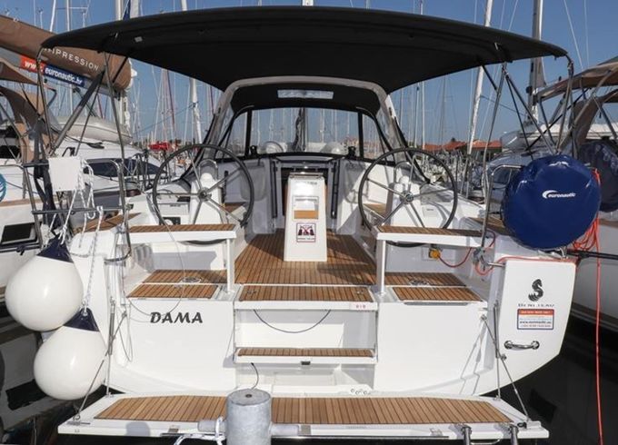 Beneteau Oceanis 38.1 Dama