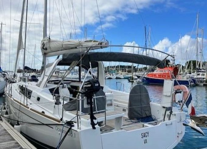Beneteau Oceanis 38.1 Sacy