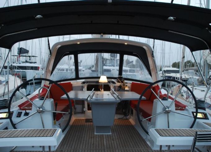 Beneteau Oceanis 41.1 Alma