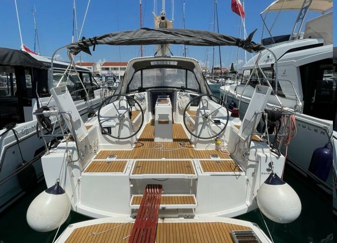 Beneteau Oceanis 35.1 Caroline