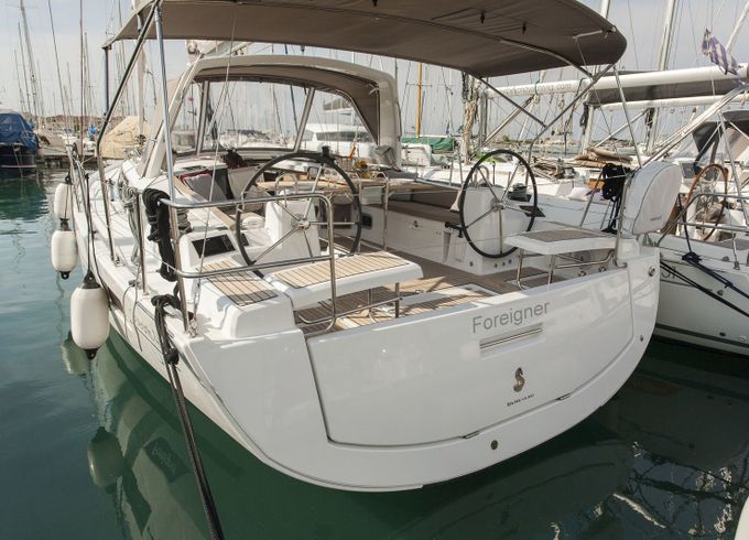 Beneteau Oceanis 41.1 Foreigner