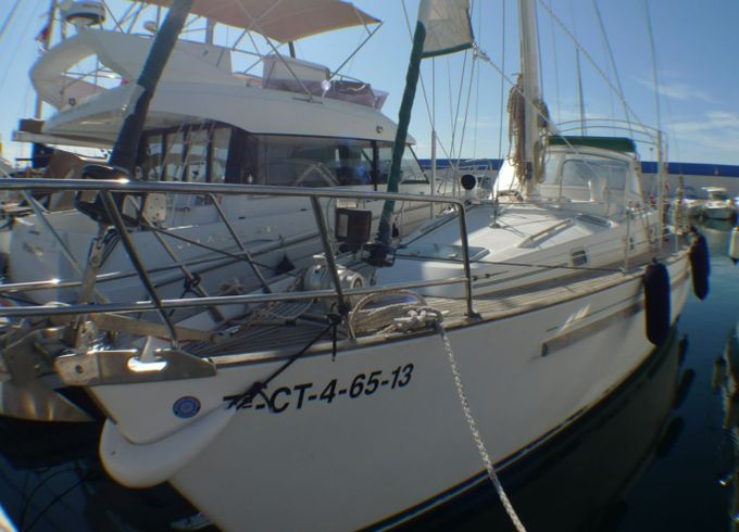 Beneteau Oceanis 440 Candela 4