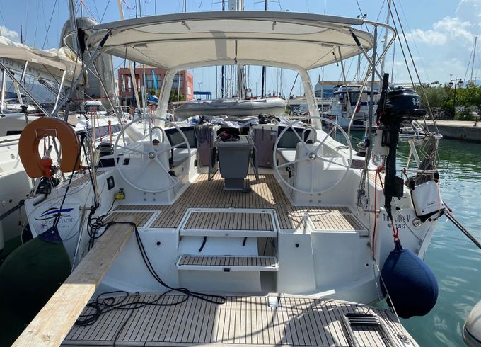Beneteau Oceanis 41.1 Alma Libre 5