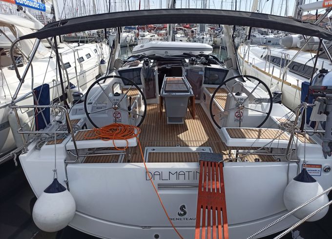 Beneteau Oceanis 41.1 Dalmatinka