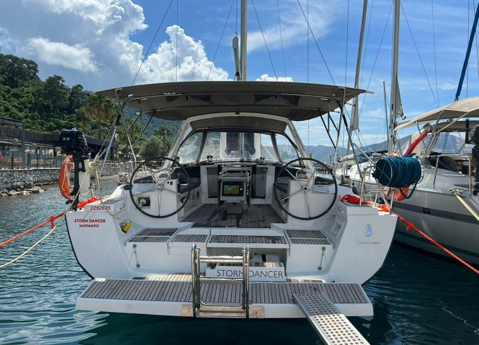 Beneteau Oceanis 45 Storm Dancer 1